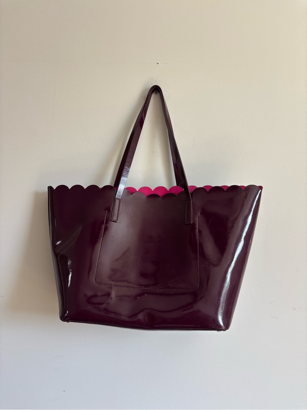 kate spade glossy plum scallop-edge patent tote - Picture 4 of 6